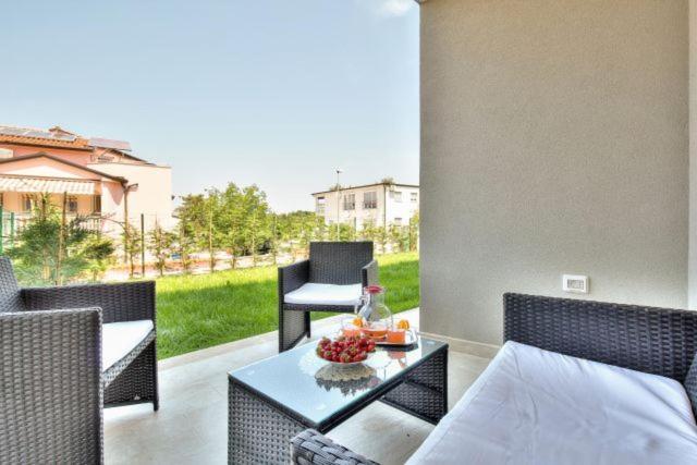 Dolce Apartment *